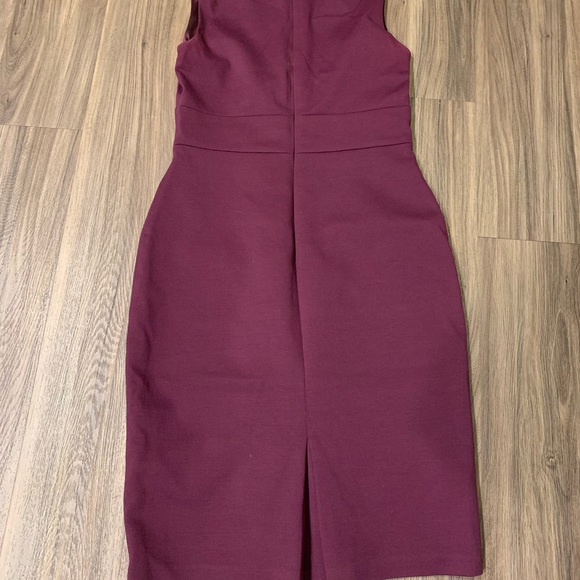 Beautiful Dress - Picture 5 of 5